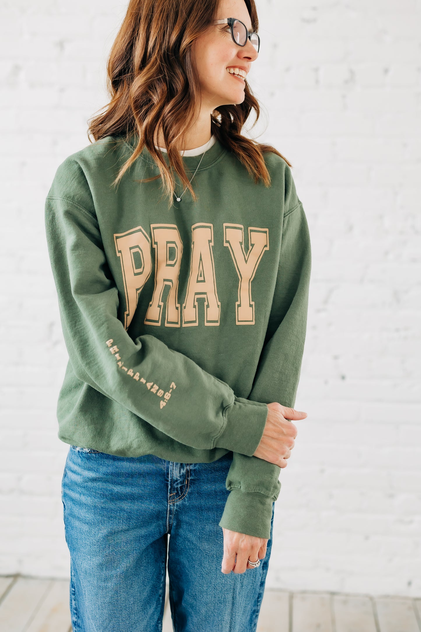 P R A Y Crewneck in Sage